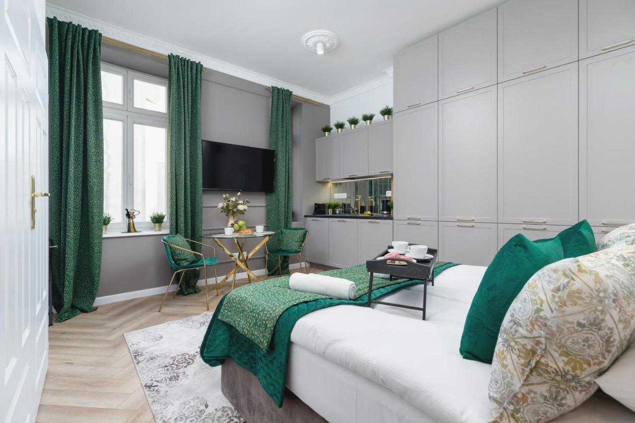 Kazimierz Studio With Jacuzzi By Renters Prestige Krakow Exterior photo